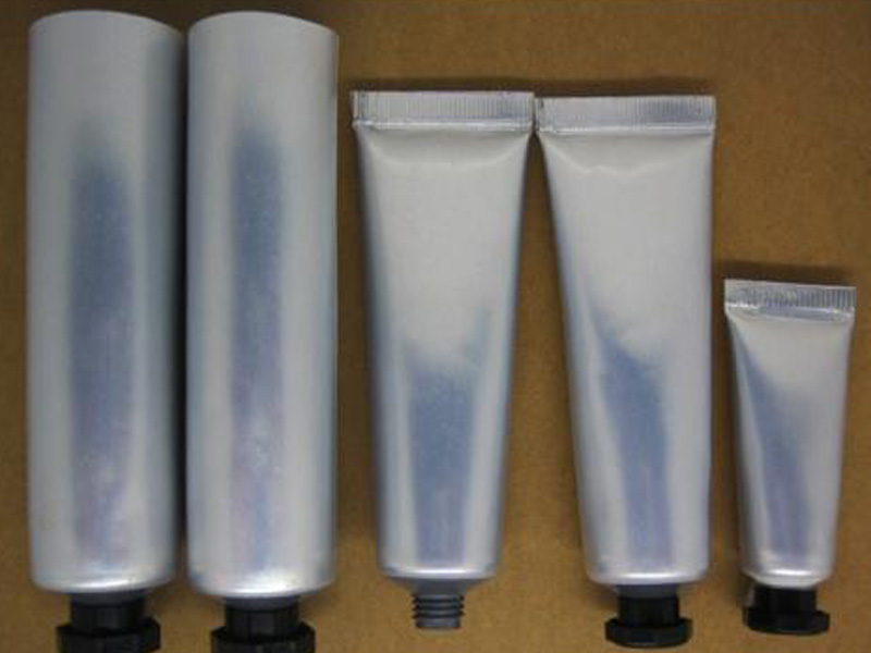 广东铝箔厂_牙膏用铝塑复合管8011o态铝箔材料价格